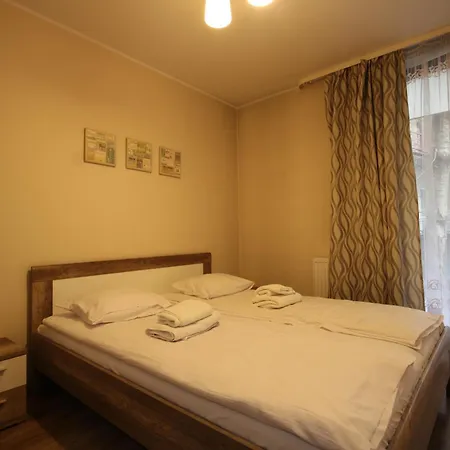 Krowoderska Old Town By Rently Apartamento Cracovia